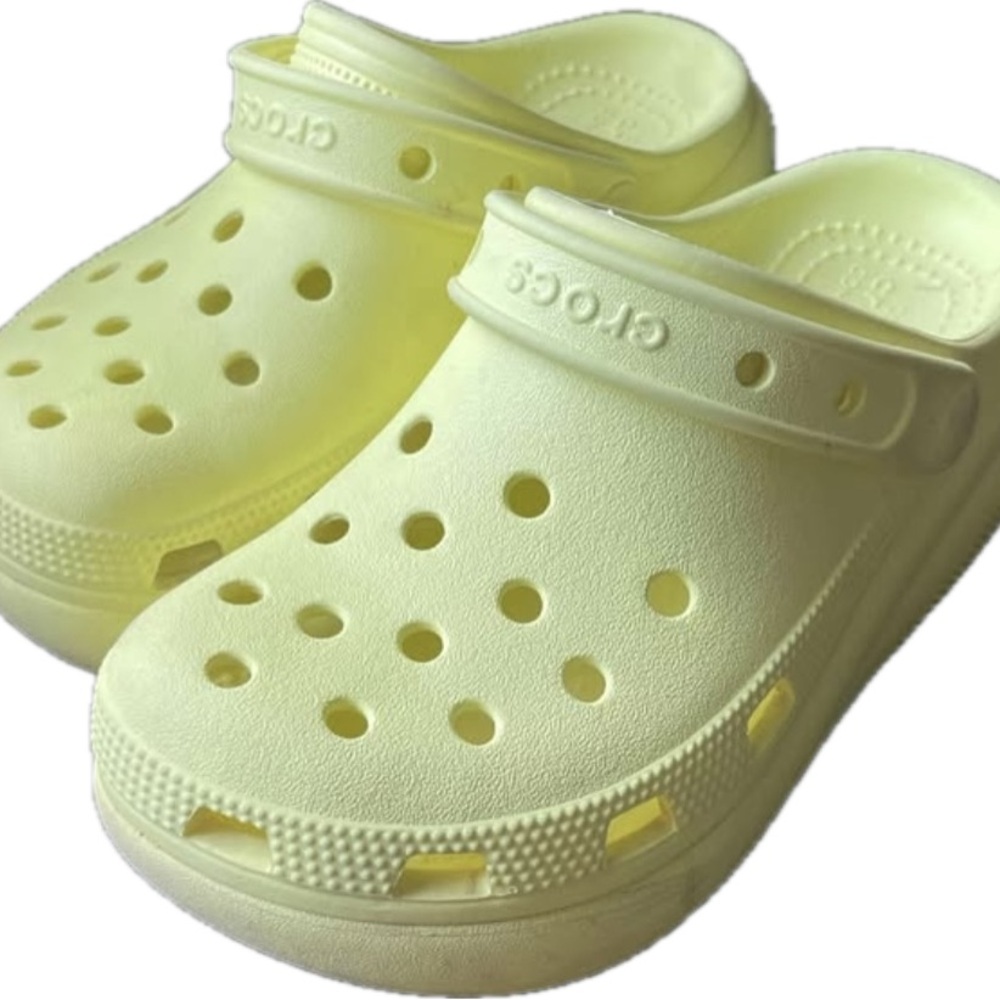 Kids Platform Crocs Pale Yellow size 2 RARE